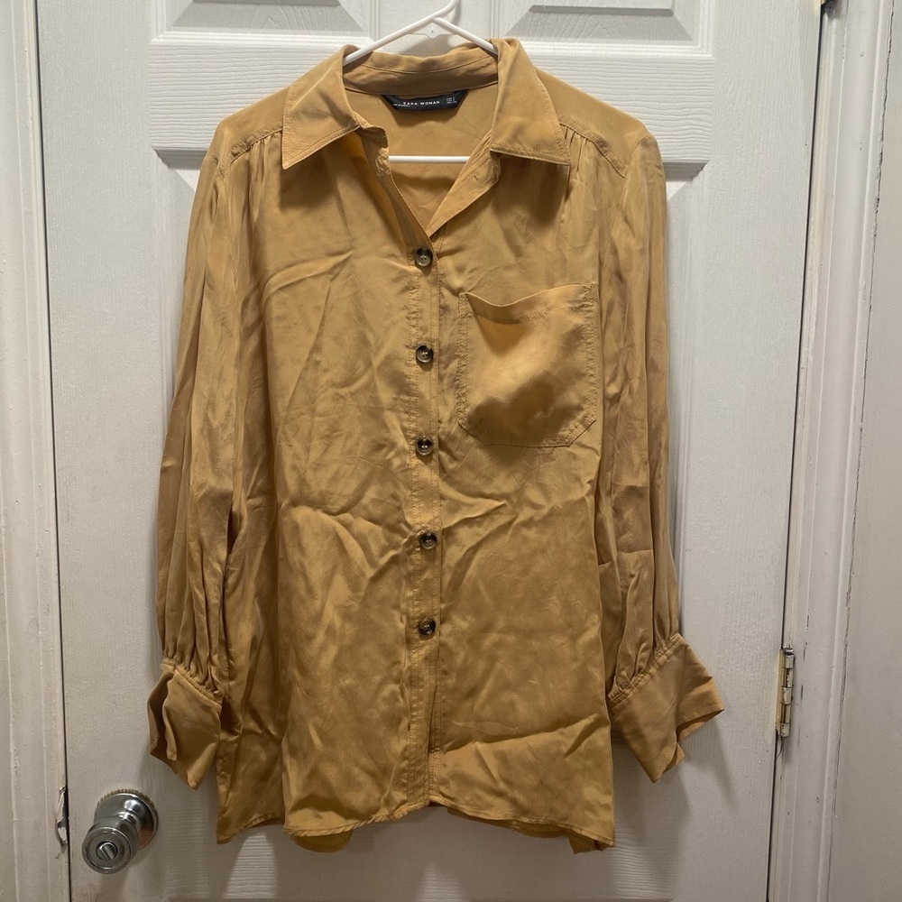Zara womens tan long sleeve oversized button down shirt